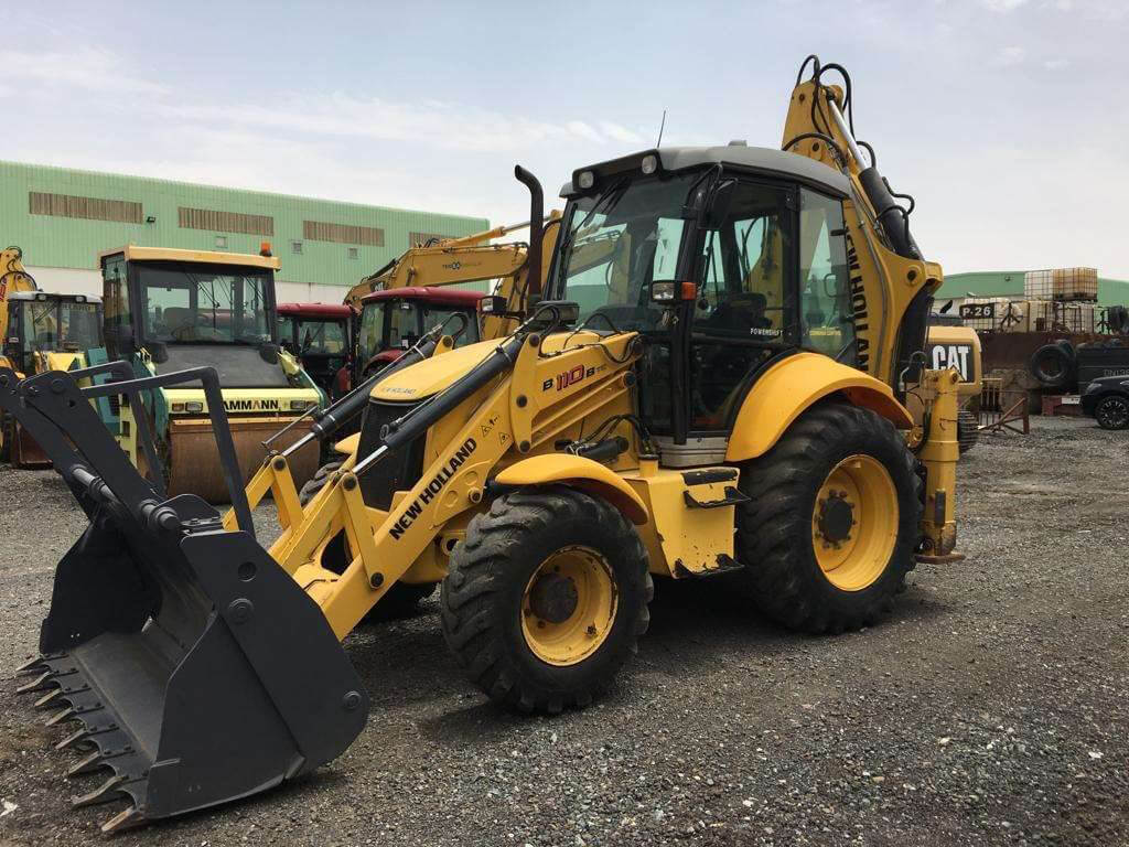 Экскаваторы-погрузчики New Holland B10B